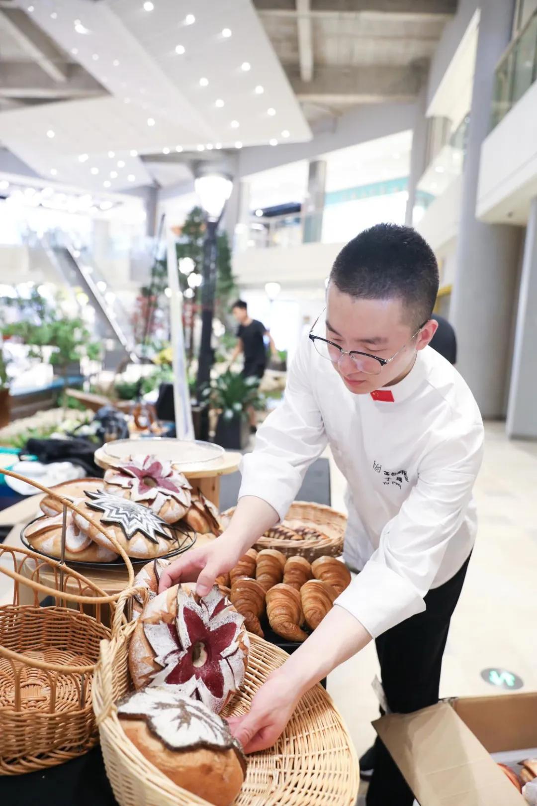 面包于鹏,世界烘焙大赛冠军于鹏