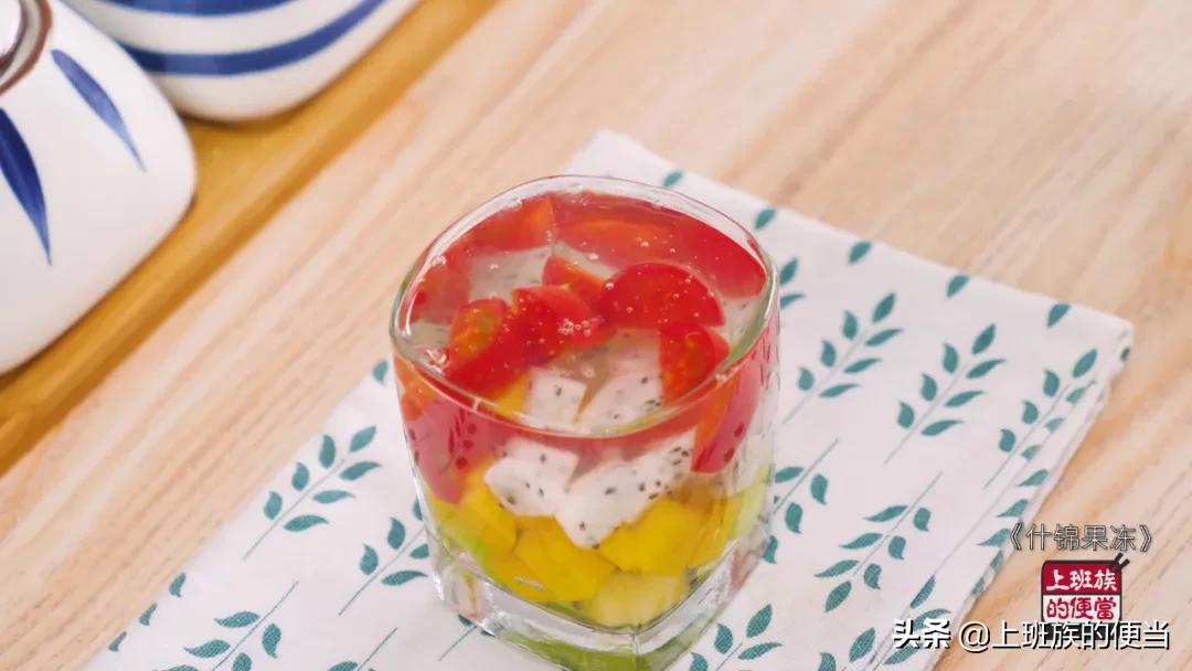 如何自己在家制作冰凉解暑的果冻,夏天自制果冻的做法