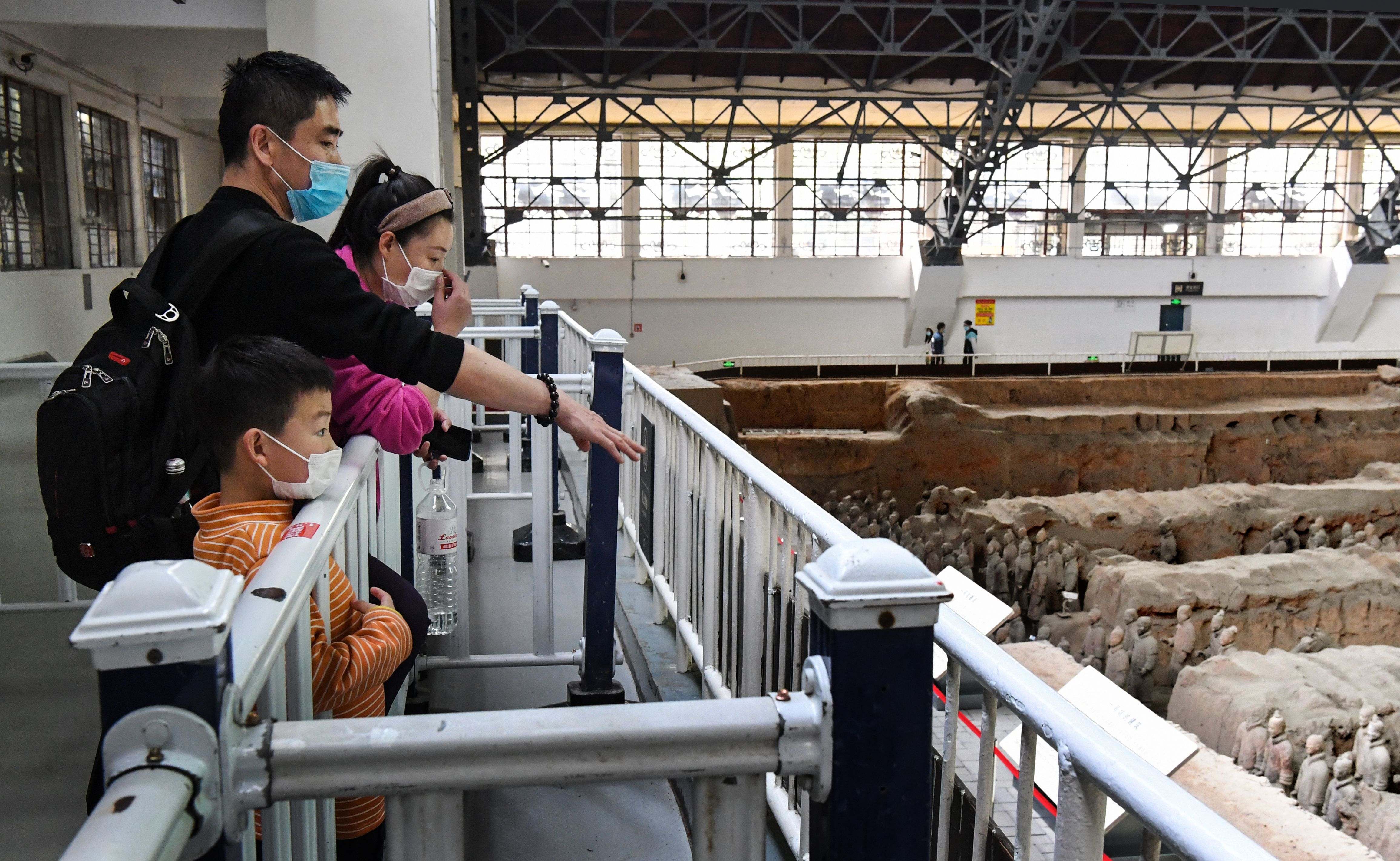 陕西秦始皇陵及兵马俑详细介绍,西安秦始皇陵及兵马俑坑