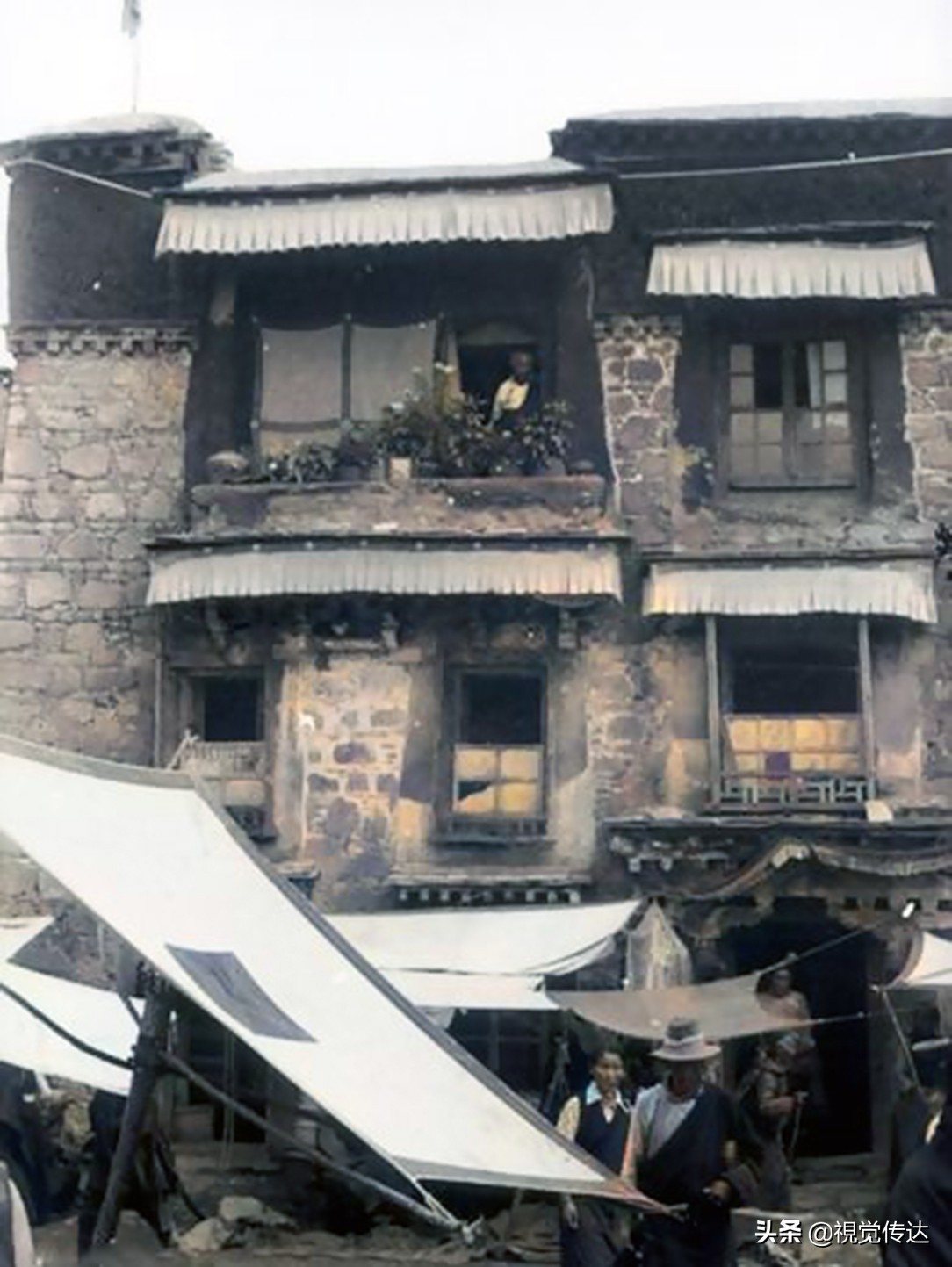 18张令人叹为观止的彩色老照片,令人震撼的65年前西藏高清彩照