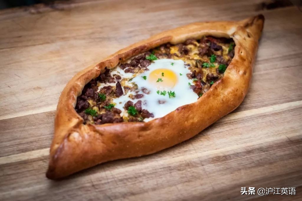 在亚洲，非要加入欧盟、用火鸡做甜点、酸奶是咸的，土耳其真魔幻