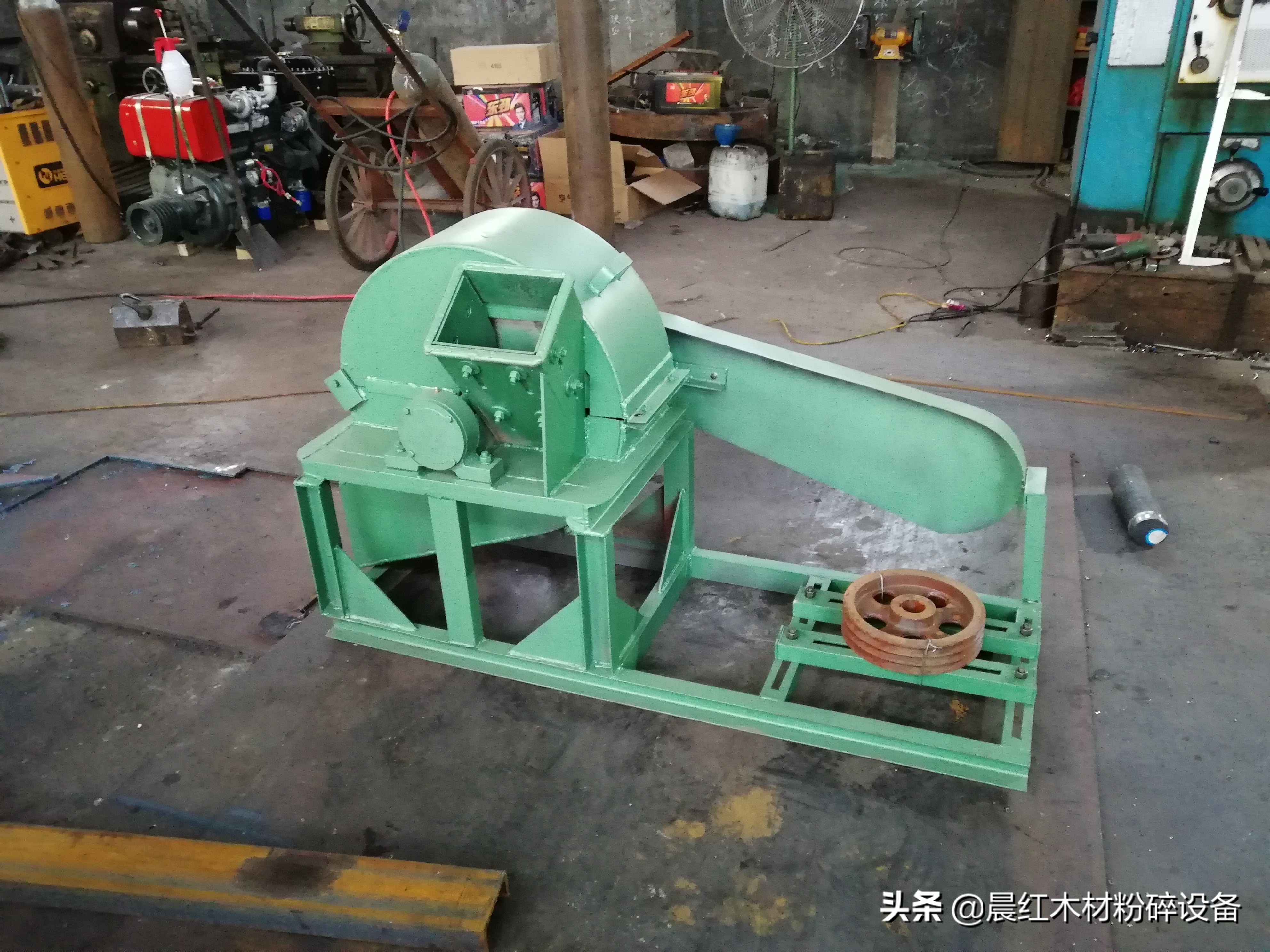 木屑粉碎机的价格差在哪里你知道么？