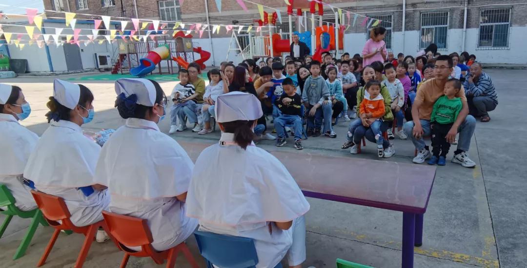 关爱健康公益报道,关爱市民健康义诊活动