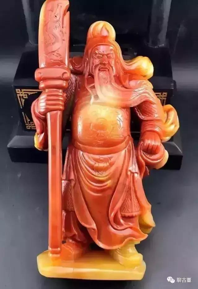 罗盘上龙龟麒麟金蟾貔貅怎么摆放,貔貅和麒麟能同时在家里摆放吗