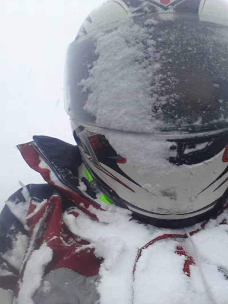 故事:那个骑上摩托去拉萨的姑娘,达成所愿时,是49岁