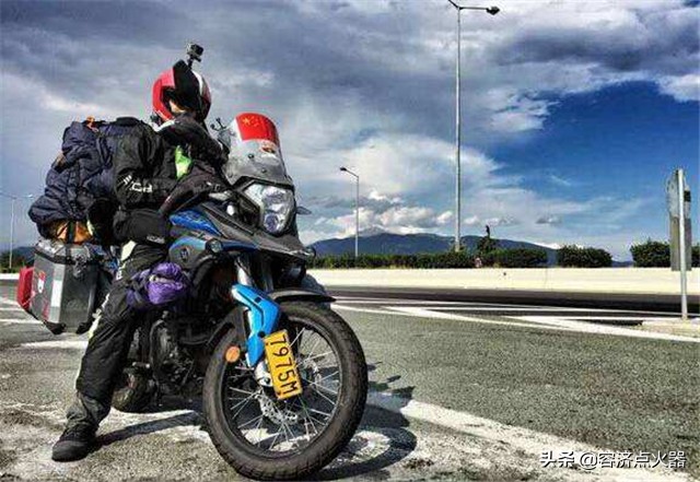 骑摩托车1500公里花多少油费,骑摩托车1000公里累吗