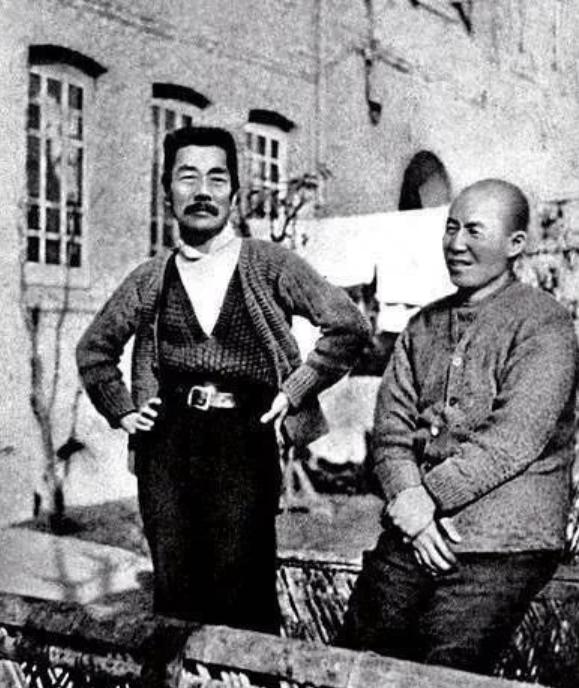 鲁迅与香烟：只吸彩凤牌廉价烟，一生烟不离手，想戒戒不掉