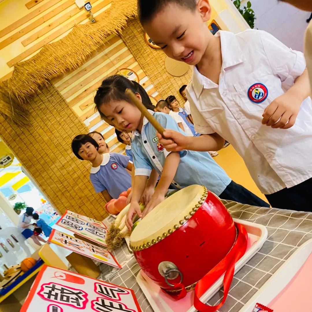 番禺｜桥南的“神兽回笼”了！新学期第一天，孩子们这样过