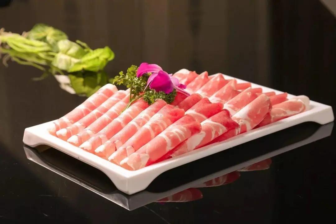 小肥羊火锅餐厅现如今存在的现状,小肥羊火锅是不是走下坡路