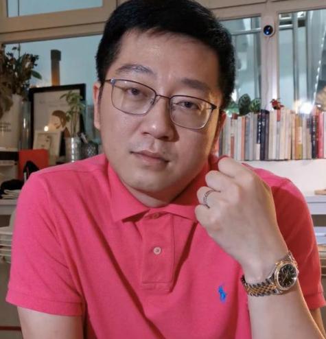 过年回家带点什么礼物实在,过年回家应该带点什么好吃的东西