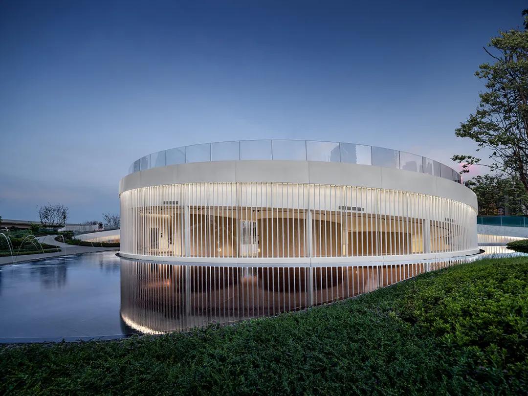 光谷中央公园对比旭辉千山凌云,武汉光谷旭辉千山凌云一期