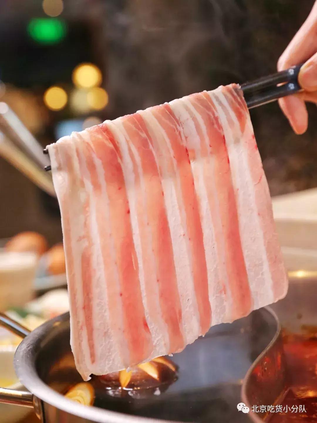 给自助餐老板上一课抖音,吃自助给老板上一课抖音