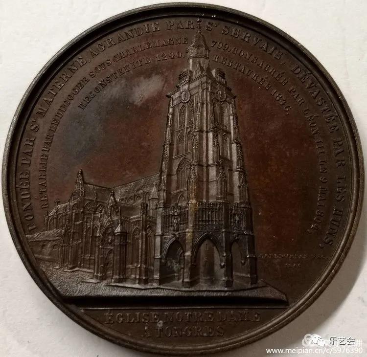 泉耕：教堂建筑金属章