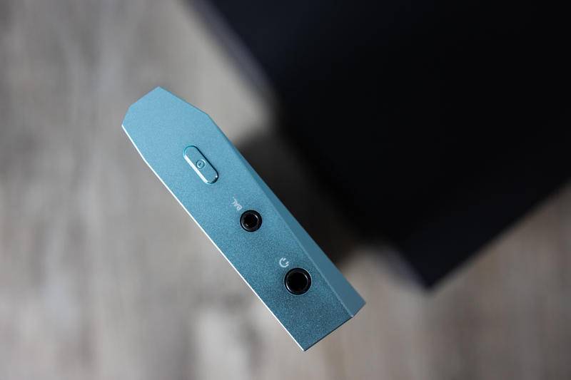 细品艾利和AnormaSR25*放播**器:小钢炮更新了,这次大杯不加价