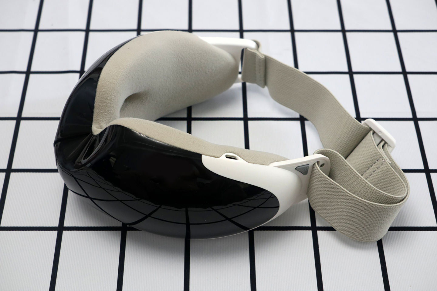 眼部便携式按摩仪缓解眼部疲劳,眼部疲劳缓解按摩仪奥克斯