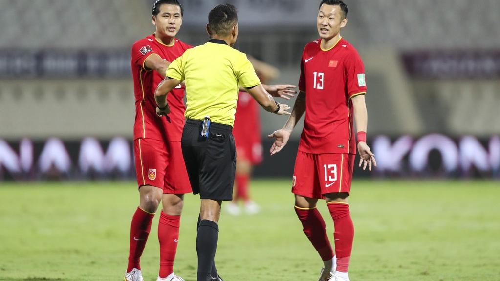 国足1-1踢平阿曼,国足0比2阿曼有哪些球员