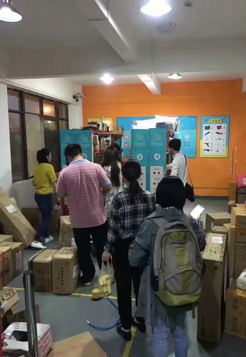 社区快递驿站费用,快递招募社区代收点