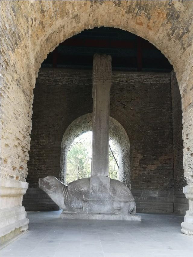 历史古迹明朝陵墓介绍,明朝皇家陵园简介