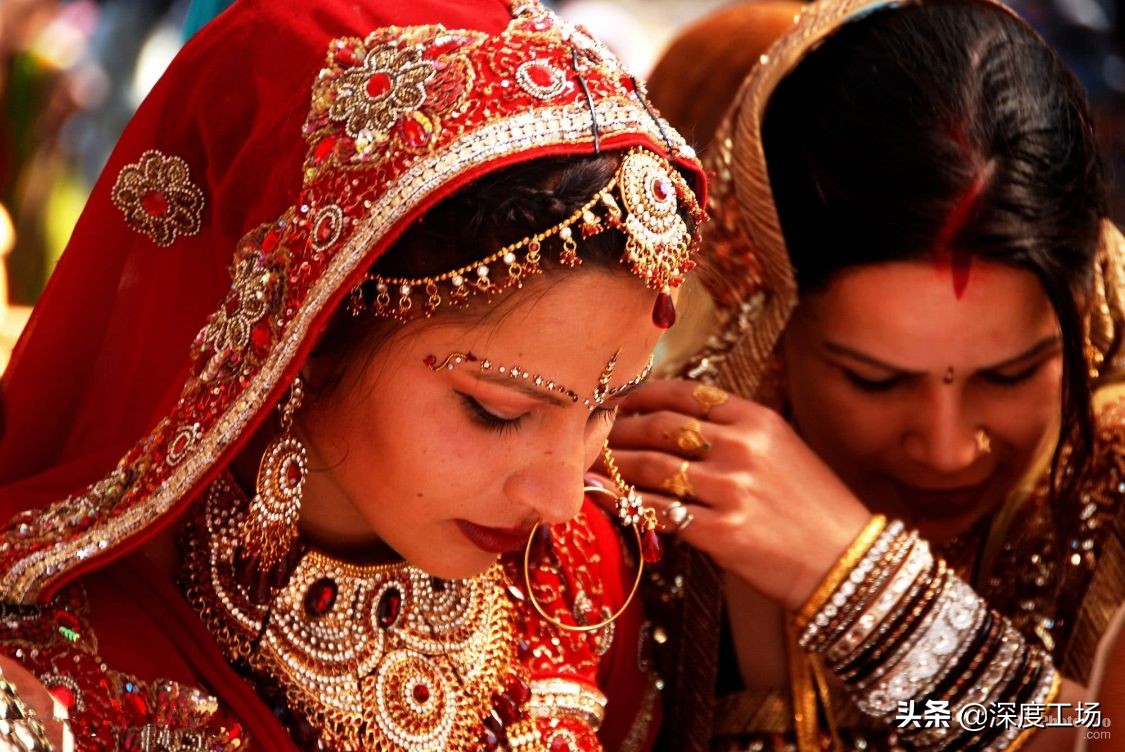 印度女人因嫁妆不足被打死,印度新娘没有嫁妆结婚当天被打