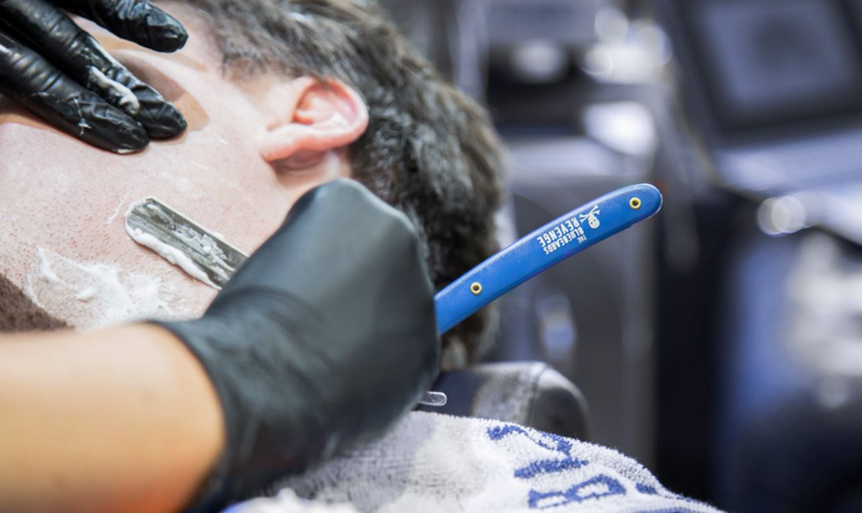 松下剃须刀st3q与博朗3系的区别,松下剃须刀st-3q测评