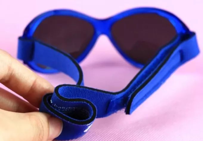 宝宝太阳眼镜怎么选?凹造型先等等,看看这几个标准有没有?
