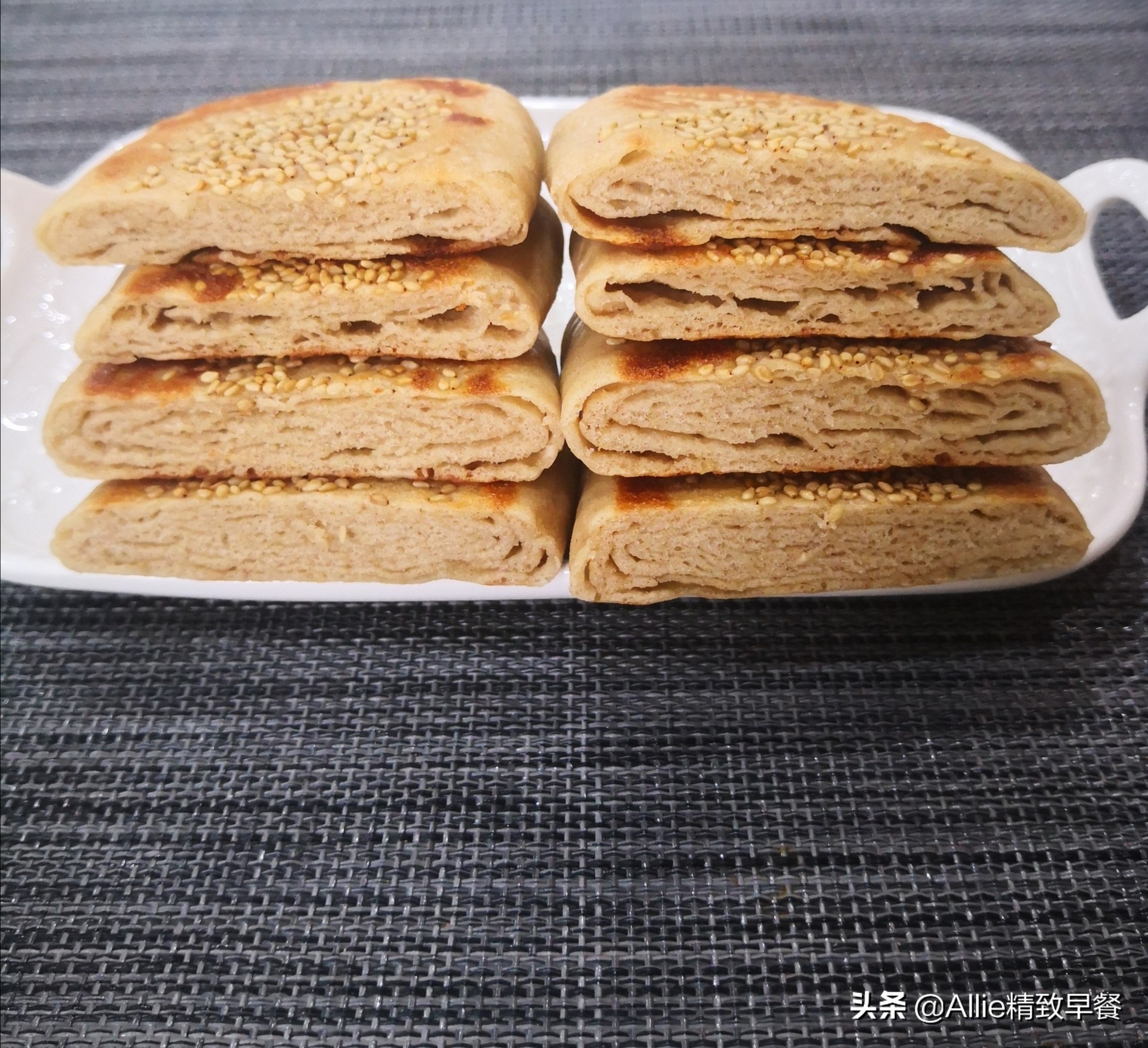 酥酥烧饼正宗做法,五香酥烧饼做法大全