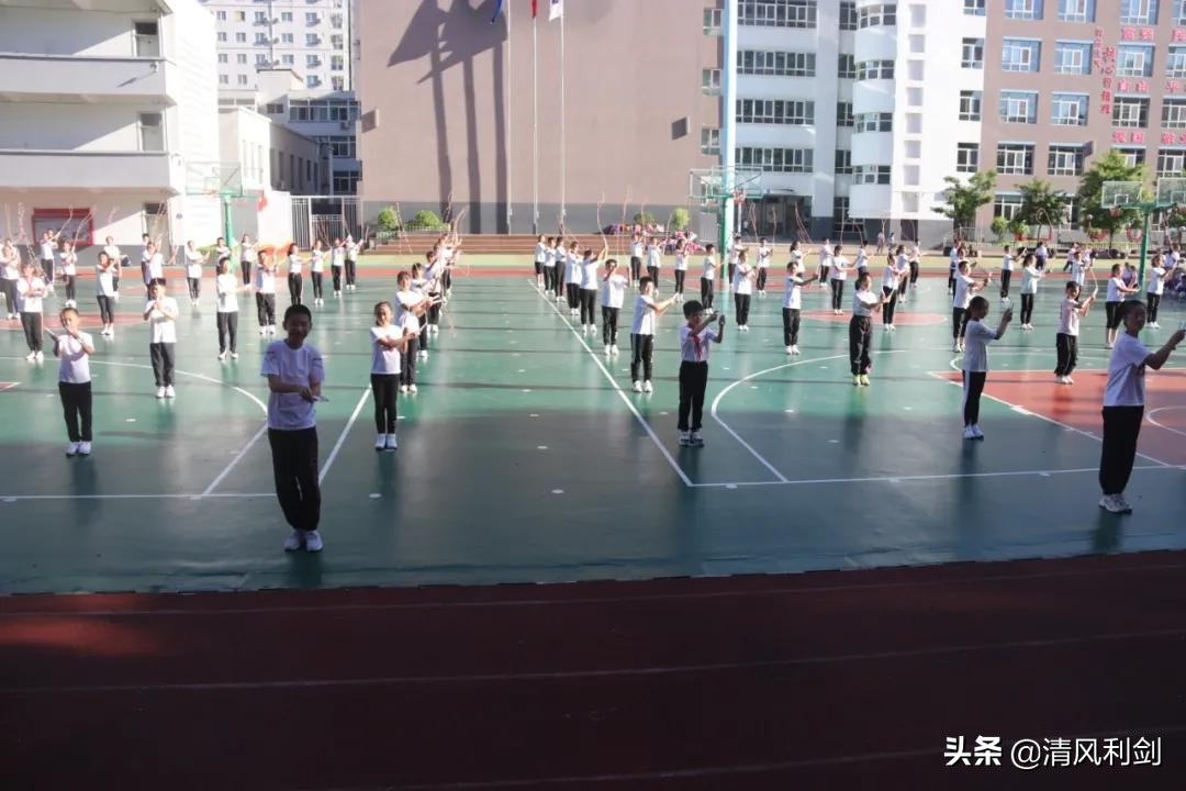 新建学校体育项目,新小学体育课程