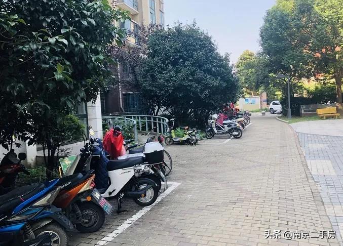 2019年以前的老破小学区房,破旧学区房逆袭70平变双卫住六人