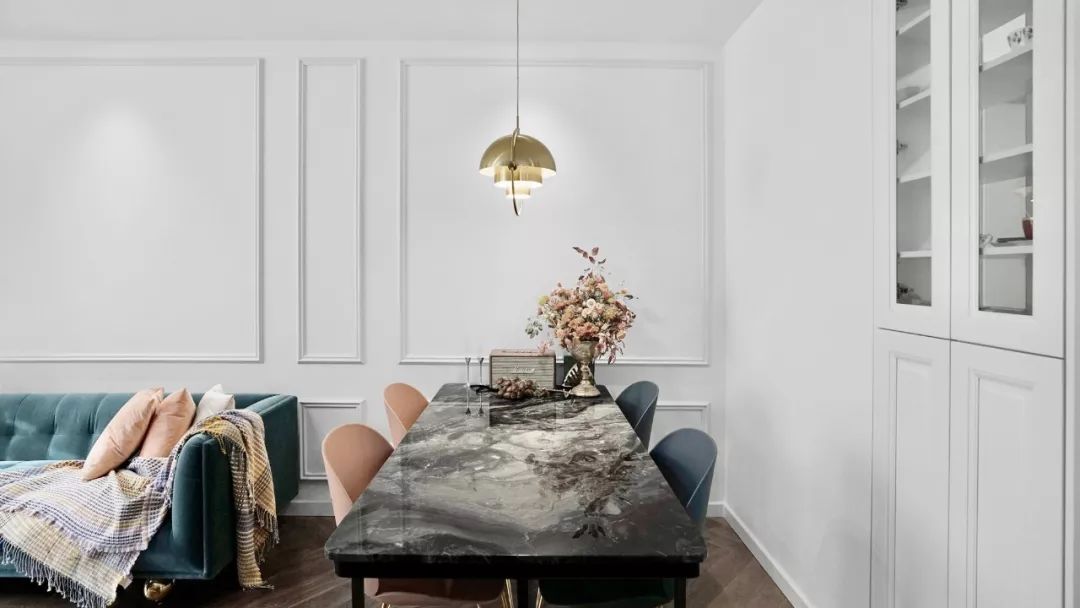 还买乌云壁纸呐?!他家藏着海外小众壁纸大全