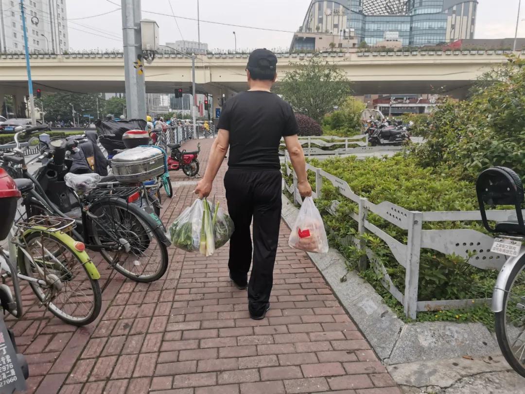 好吃平价面包店推荐,走进这家早餐店享受人间烟火气