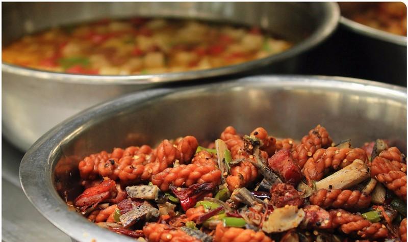 吃在“远航大酒楼”,绵阳学生的最高伙食标准