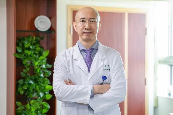 85岁老人得了晚期口腔癌能活多久,87岁老人得了口腔癌