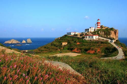 春暖花开露营正当时,春暖花开去露营盘点露营必备神器