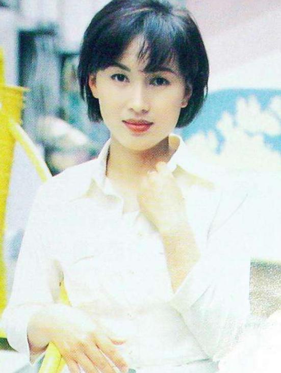 亚视一姐被追求者逼疯,亚视一姐结婚28年被掏空家产