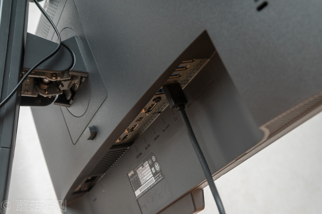 明基screenbarhalo怎么切换前后灯,明基screenbar和screenbarhalo