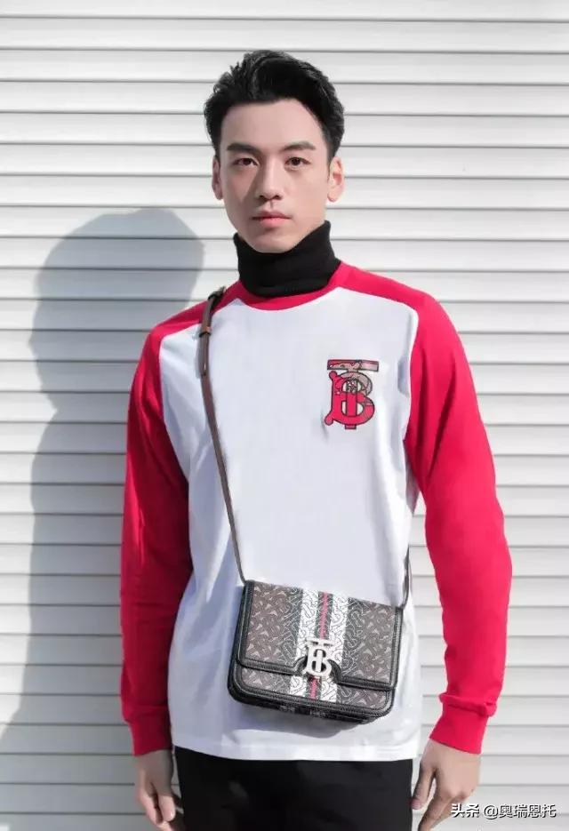 burberry深蓝色搭配 (burberry鼠年限定)