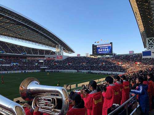 足球少年养成纪录片青春的仪式感,青少年足球成长手册图片