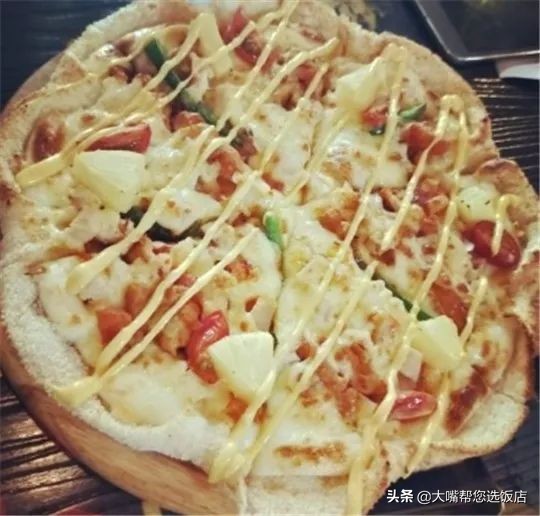 #吃遍大连#披萨的诱惑！一个蕴藏着芝士力量的神物