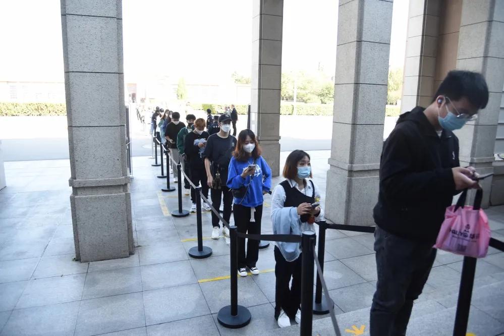 来古都长安感受历史文化,领略千年红山文化