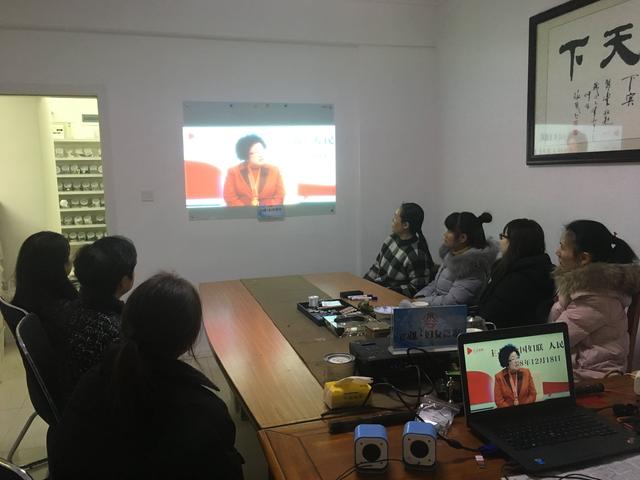 为巾帼致敬的歌曲短视频,为巾帼英雄疯狂打call