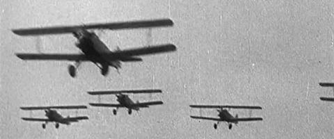 仅8年时间，他就带着这所“破烂学校”攀上了中国高校的珠峰