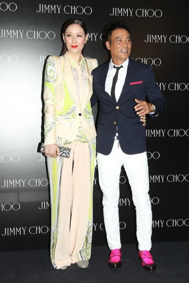 琦琦和任达华图片,任达华与琦琦走秀视频