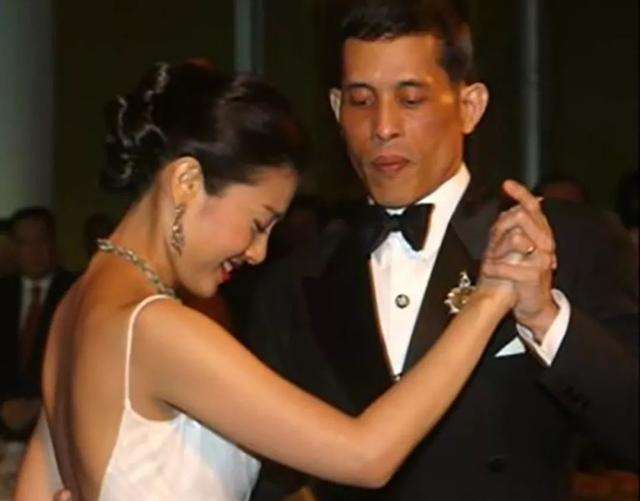 泰国史上最漂亮的王妃,泰国最美的王妃