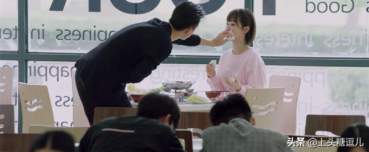 《亲爱的热爱的》番外篇：师娘又被点名了64:肚子疼