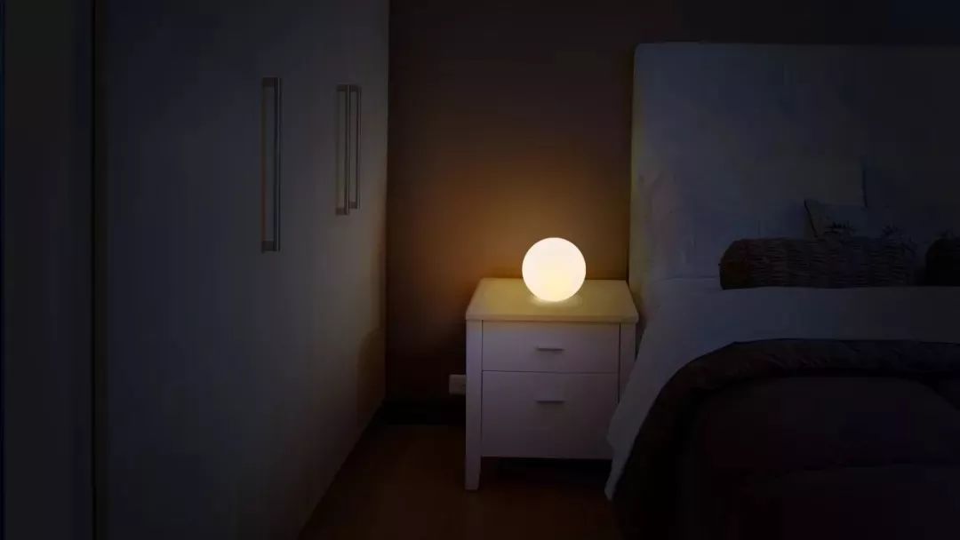 这盏灯,这盏灯又轻又亮