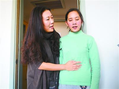 如何克服天生哑嗓站上三尺讲台