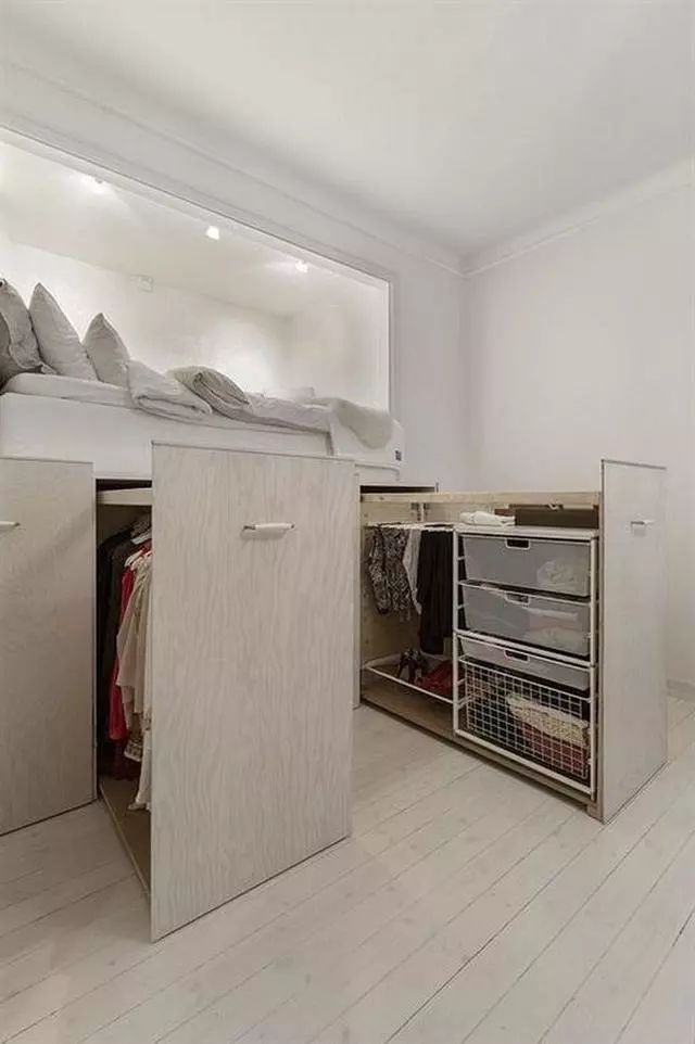 卧室太小怎么利用空房间衣帽间,50平卧室只要床和衣帽间怎么设计