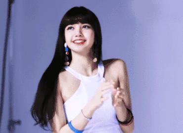 直角肩才是显瘦的关键！常练这几个体式，你就是行走的“衣架子”