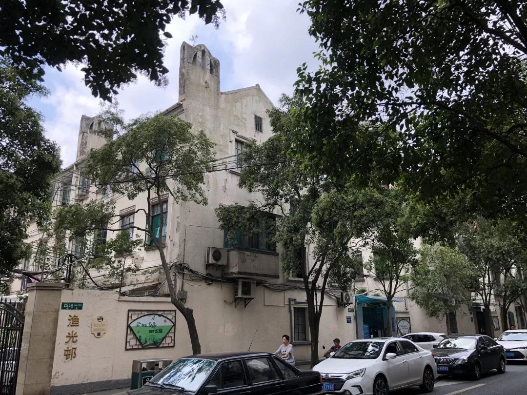 五一去上海有哪些好玩的地方,上海五一外滩风景