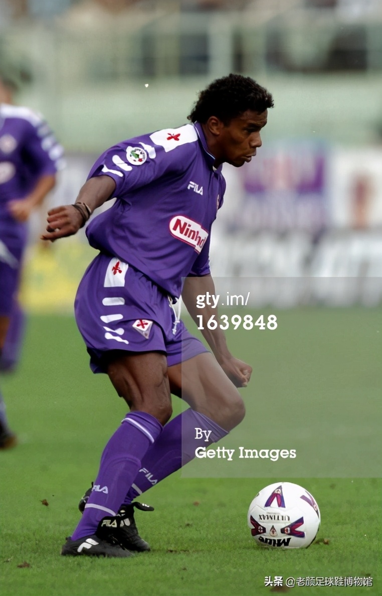 被足球做空的意大利品牌,却给了韩国人和安踏发财的机会